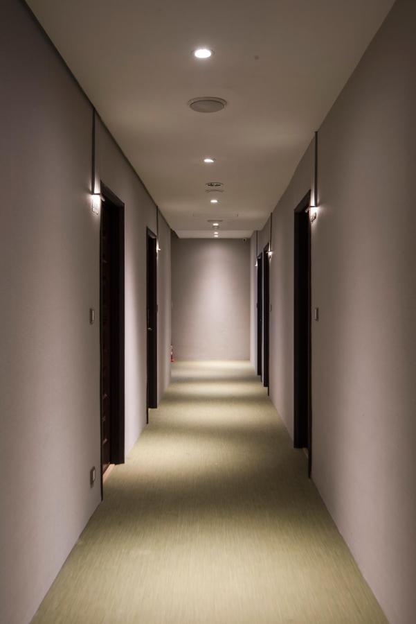 Sparrow Hotel Ταϊχούνγκ Εξωτερικό φωτογραφία