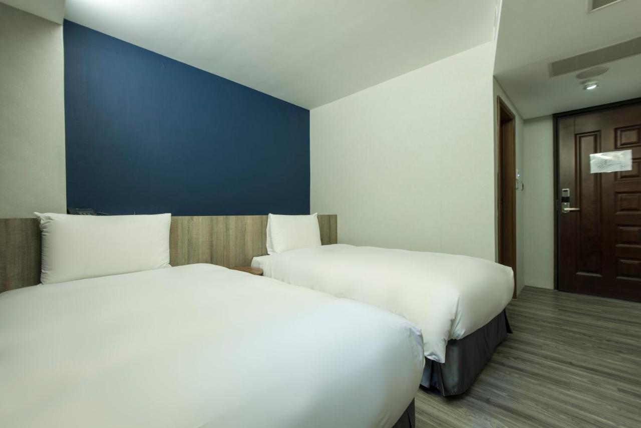 Sparrow Hotel Ταϊχούνγκ Εξωτερικό φωτογραφία