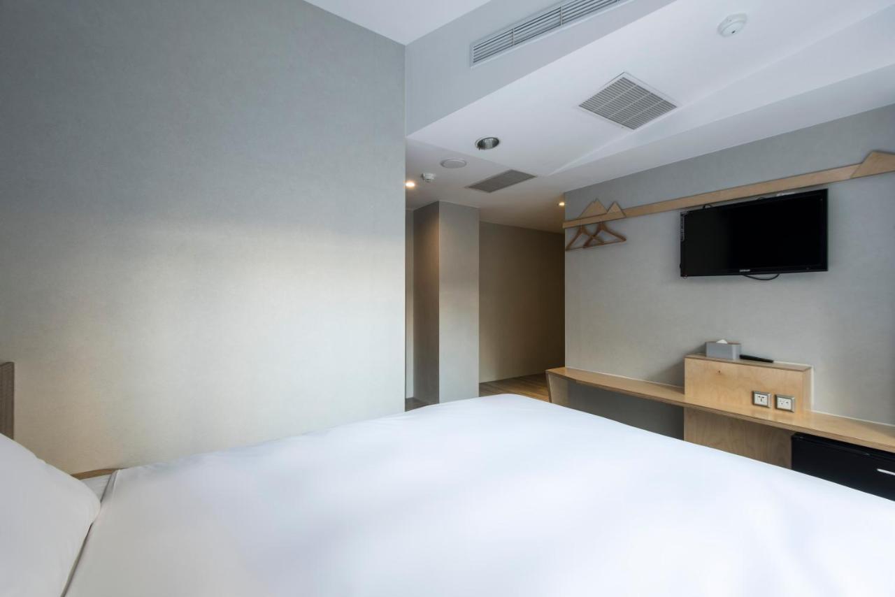 Sparrow Hotel Ταϊχούνγκ Εξωτερικό φωτογραφία