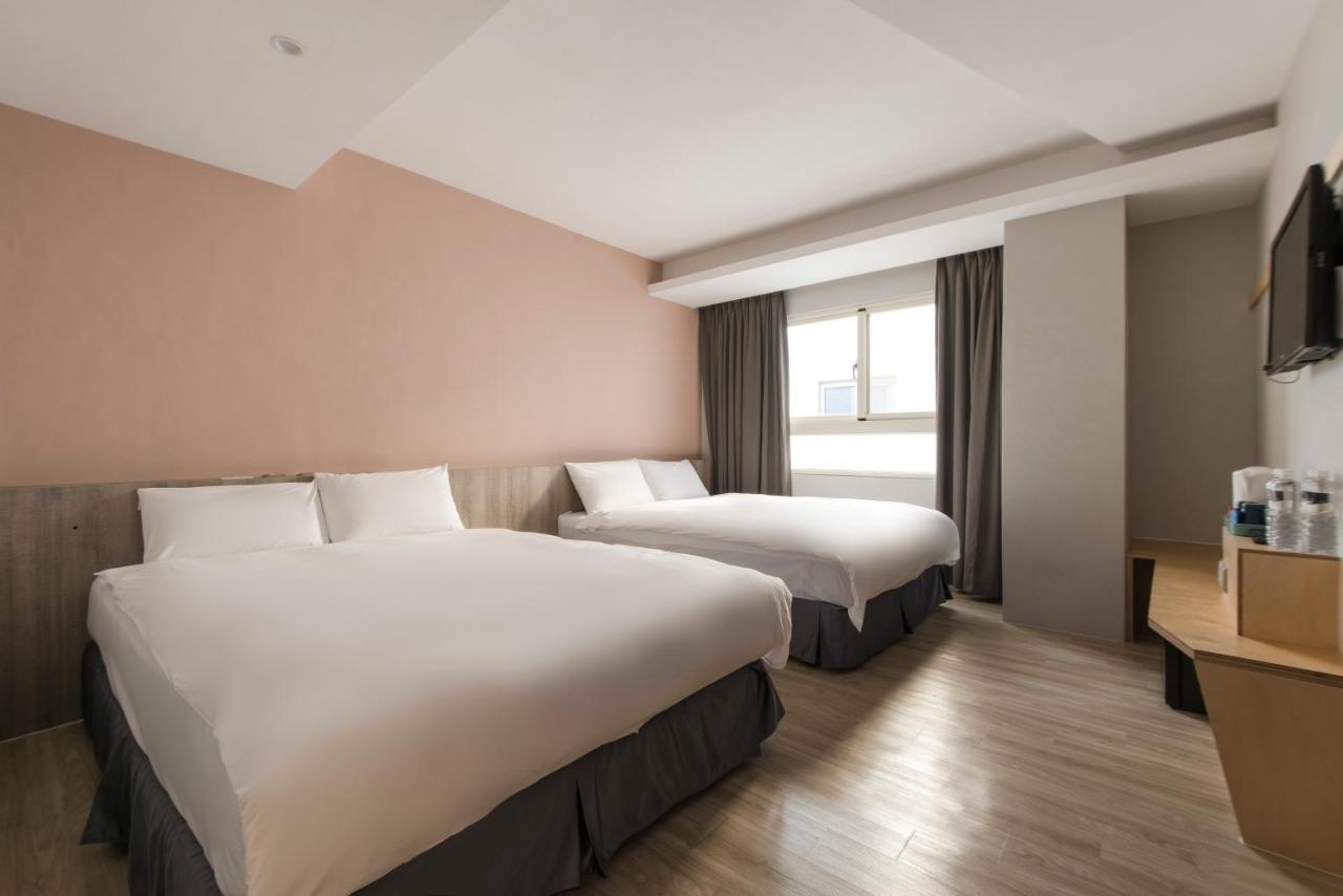 Sparrow Hotel Ταϊχούνγκ Εξωτερικό φωτογραφία
